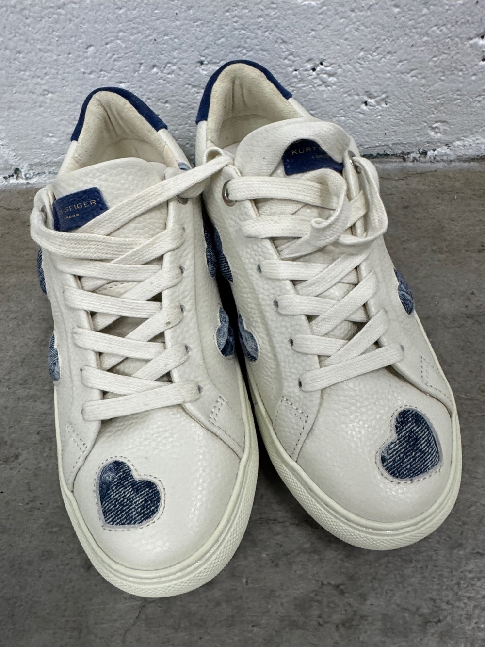 Kurt Geiger Off-White Leather Sneakers with Navy Heart Accents